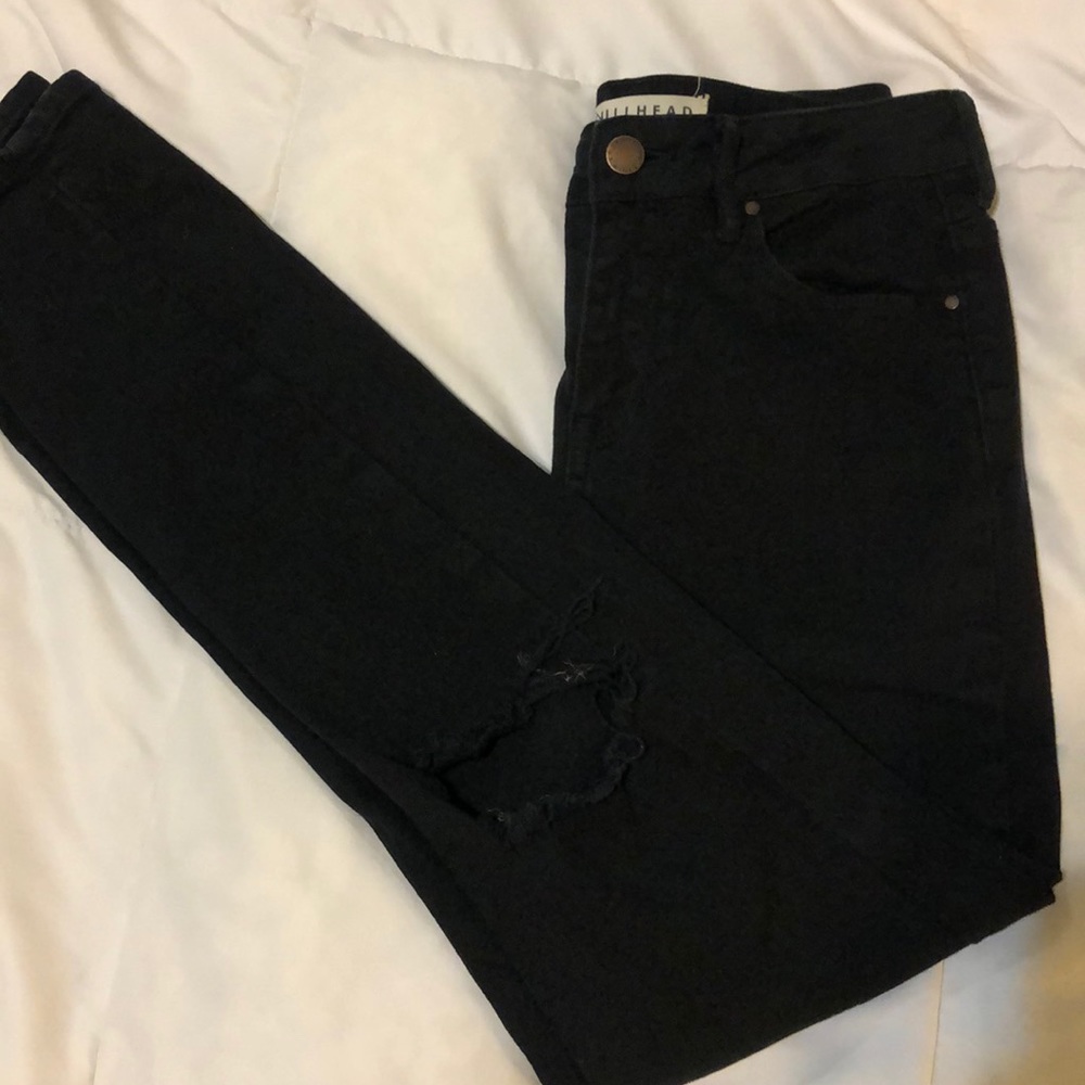 Pacsun Bullhead black ripped jeans
